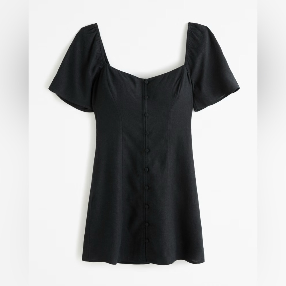 NWT Abercrombie & Fitch Women's
Linen-Blend Button-Through Mini Dress